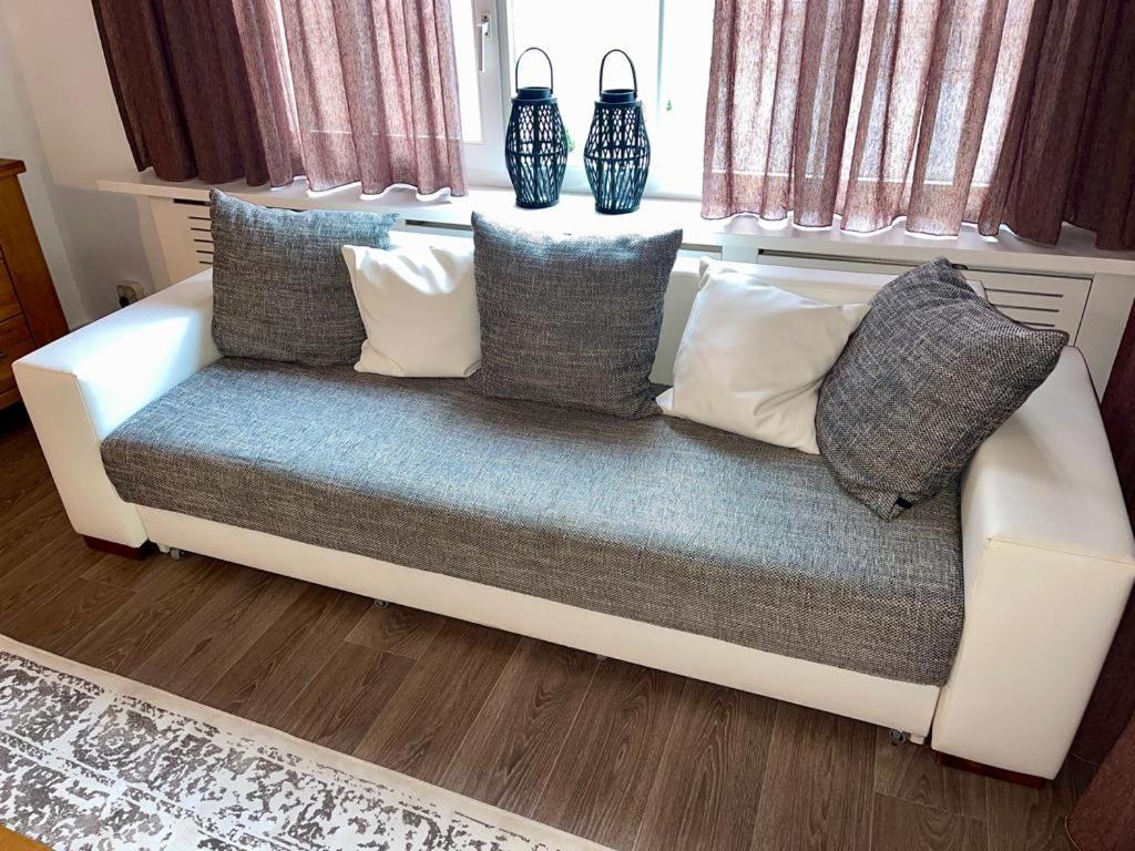 BeejMig Villa Arcen Buitenkant foto